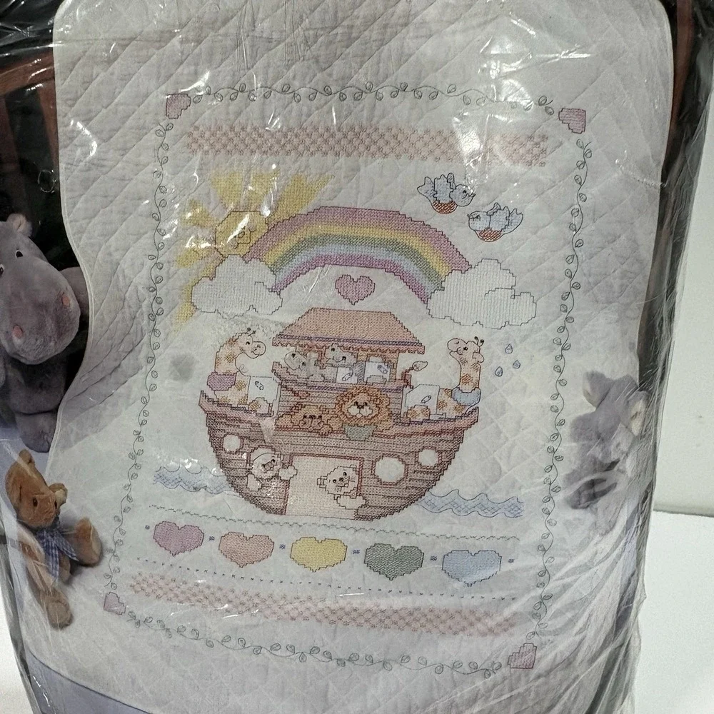 Bucilla Baby NOAH'S ARK CRIB COVER 33x43 Stamped Cross Stitch Kit 40525 quilt